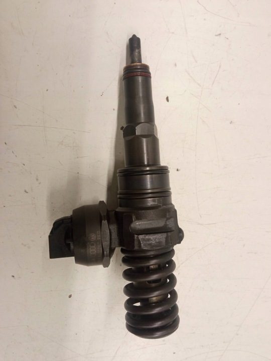 Насос-форсунка 038130073AG 0414720215 1.9 TDI VW Volkswagen Polo IV, фото 2