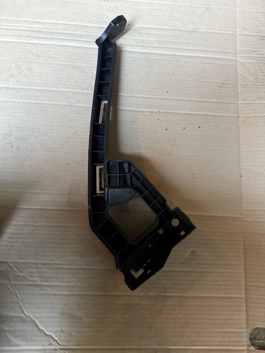 HONDA HR-V II ЛЕВАЯ НАПРАВЛЯЮЩАЯ ФАРЫ ПЕРЕДНЕГО 71190-T7A-J00 GIELDA, фото 1