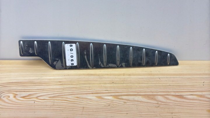 BMW 5 F10 F11 ЛЕВАЯ НАКЛАДКА ПОРОГА БАГАЖНИКА ЗАЩИТА 528506-10 8G/068, фото 1