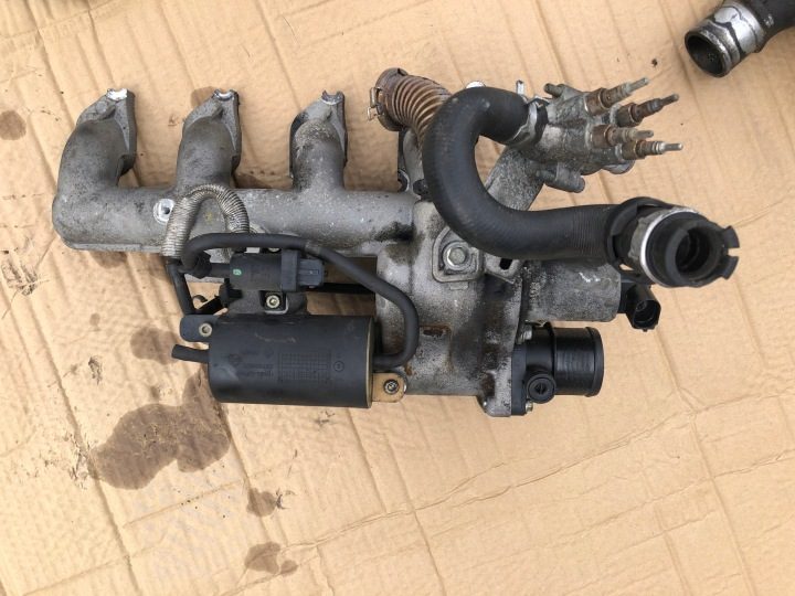 Клапан EGR 1.9 DCI Renault Laguna II впускной коллектор, фото 1