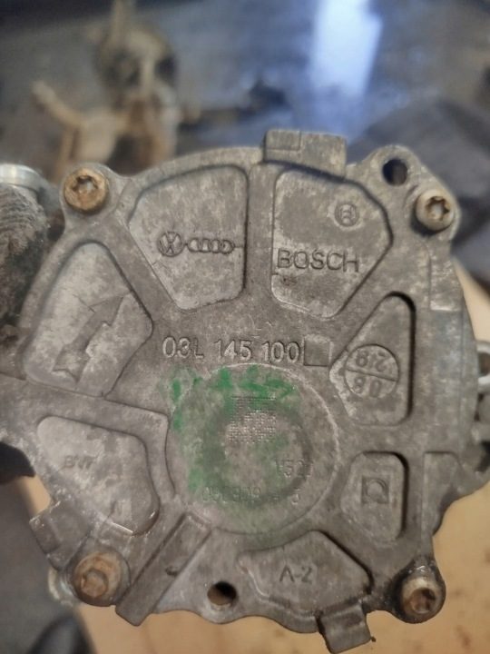 НАСОС ВАКУУМНЫЙ VW PASSAT B6 03L145100 2.0 140 л.с. 05-10 ВАКУУМА, фото 4