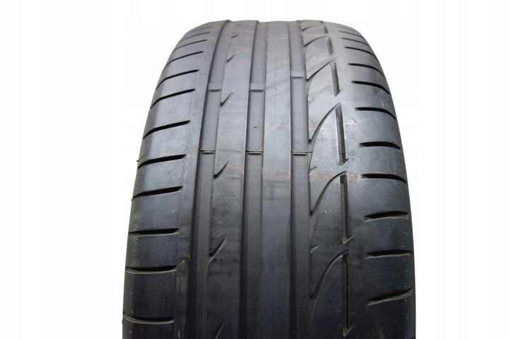 Шина летняя Bridgestone Potenza S001 245/45R19 102 Y защита диска, усилитель (XL) MO - Mercedes-Benz, фото 1