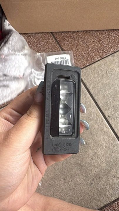 Подсветка номера номерного Volkswagen OE 3AF943021A, фото 1