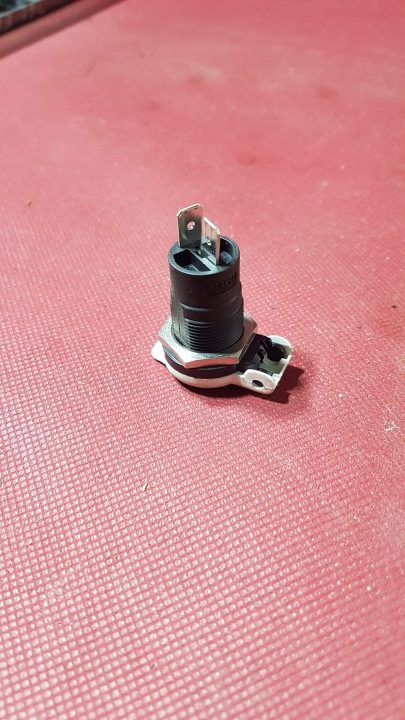 ГНЕЗДО ПРИКУРИВАТЕЛЯ 12V 180W MAN TGX TGS TGL TGM, фото 3