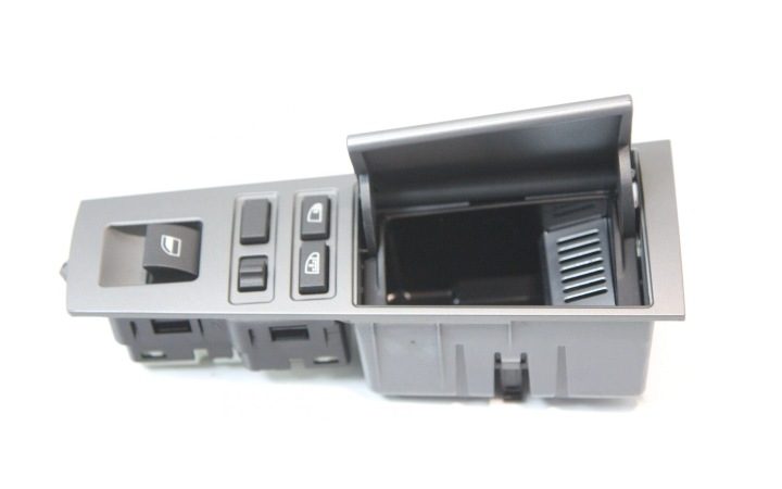 Рамка пепельницы BMW 7 E65 E66 7149964, фото 1