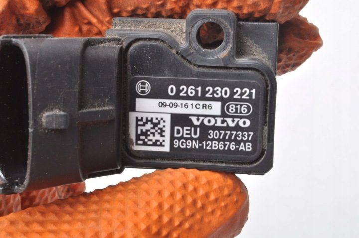 Volvo XC60 XC70 II 2.4 D5 датчик давления наддува 30777337, фото 4