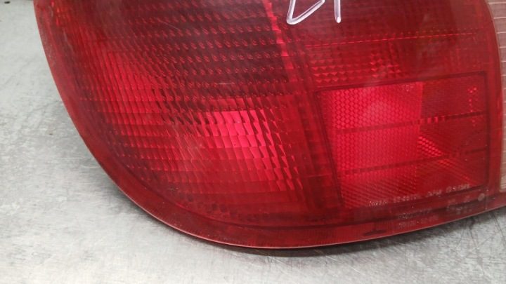 Фонарь левый задний Toyota Yaris I 1.0B, фото 6