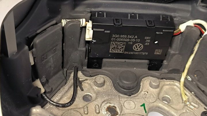 РУЛЬ МУЛЬТИФУНКЦИОНАЛЬНЫЙ VW PASSAT B8 РЕСТАЙЛИНГ 3G0959542A ЛЕПЕСТКА, фото 2