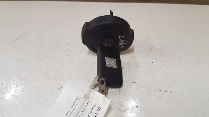 Крышка горловины бензобака Citroen C5 4256500, фото 1