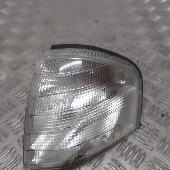 Передняя левая фара поворотника MERCEDES-BENZ C (W202) B29457L 1.8L, фото 1