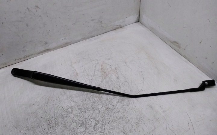 Дворники передние VW TOURAN (1T3) 2K2955409B 1.6L дизель 77 кВт 2012, фото 1