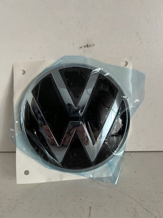 VOLKSWAGEN ЛОГОТИП ЭМБЛЕМА ЗНАЧОК НОВЫЙ 3CM853630, фото 1