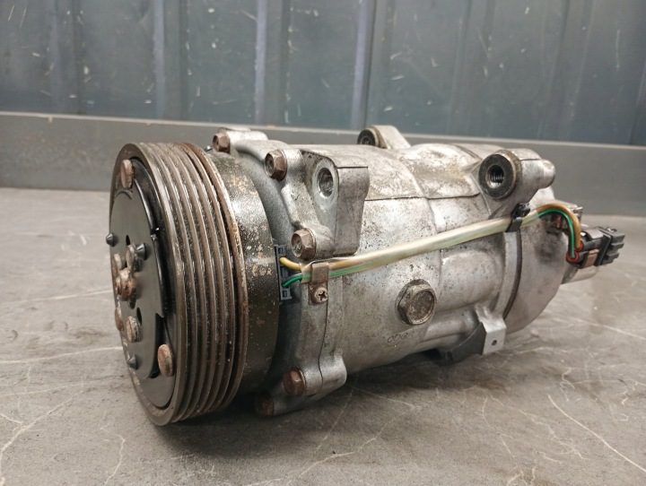 КОМПРЕССОР КОНДИЦИОНЕРА VW PASSAT B6 2.0 FSI, фото 3