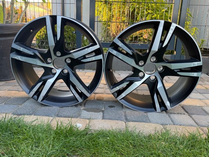 Литой диск Volvo OE R-DESIGN 7.5" x 18" 5x108 ET 50,5, фото 1