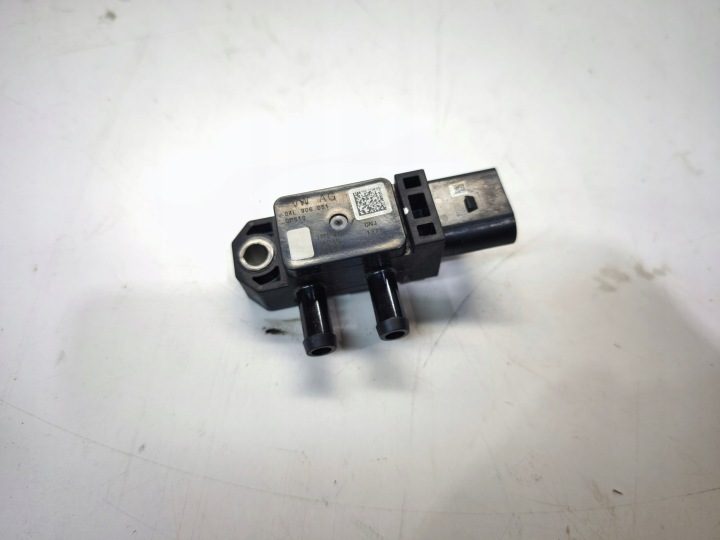 ДАТЧИК ПЕРЕПАДА ДАВЛЕНИЯ ВЫХЛОПНЫХ ГАЗОВ DPF AUDI VOLKSWAGEN SEAT SKODA 04L906051, фото 1