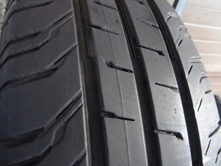 Шина летняя Continental ContiVanContact 100 195/65R15 95 т защита диска, фото 3