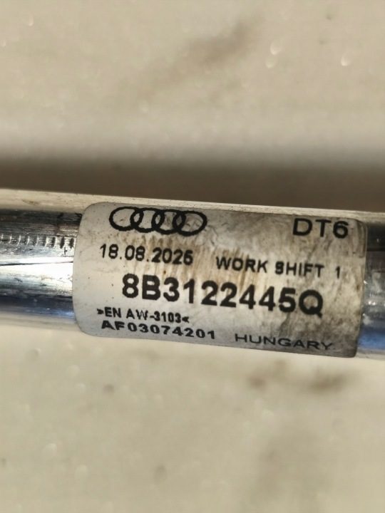 Audi A6 A7 C9 2.0 TFSI трубка воды 8B3122445Q 8B3122449A, фото 4