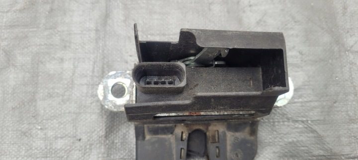 VW PASSAT B6 УНИВЕРСАЛ VW GOLF V ЗАМОК КРЫШКИ БАГАЖНИКА 3C9827645A, фото 2