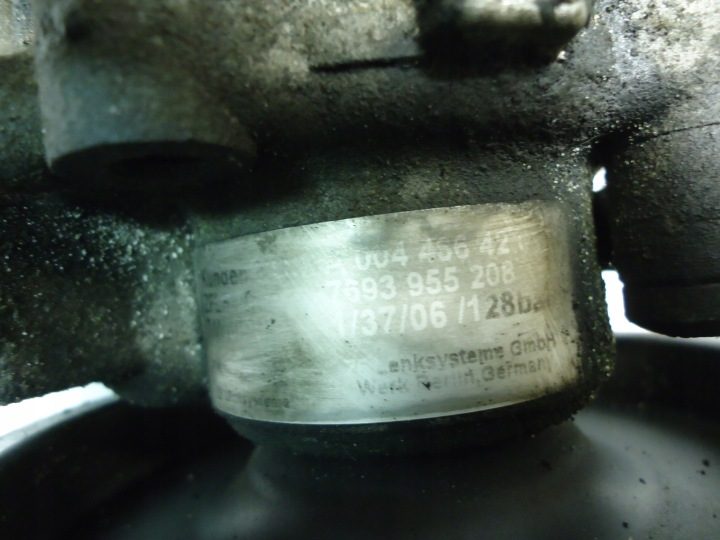 MERCEDES C W204 3.0CDI V6 НАСОС ГИДРОУСИЛИТЕЛЯ A0044664201, фото 5