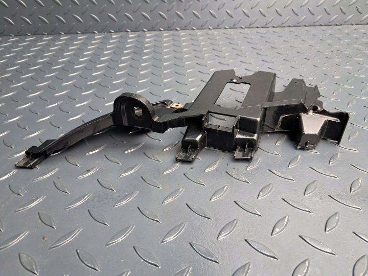 Направляющая КРЕПЛЕНИЕ фары правое переднее Hella 8 386 710 BMW E53 X5 дорестайлинг, фото 5