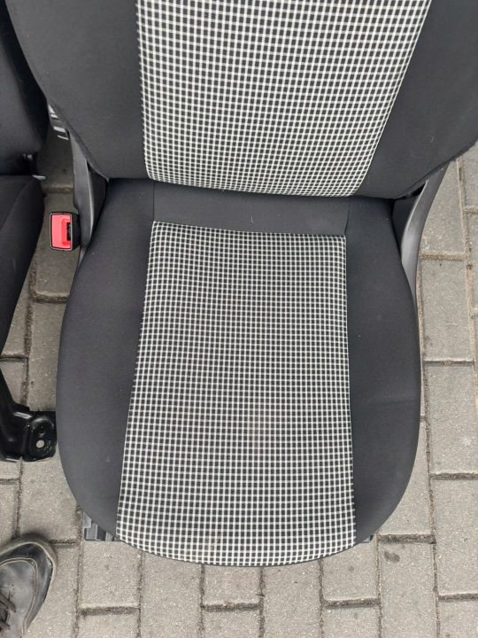 Twingo III GT диван сиденья задние подголовник кожа полукожа, фото 9