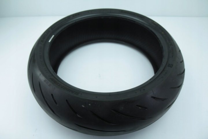 Bridgestone Battlax S22 190/50R17 73 Вт, фото 9