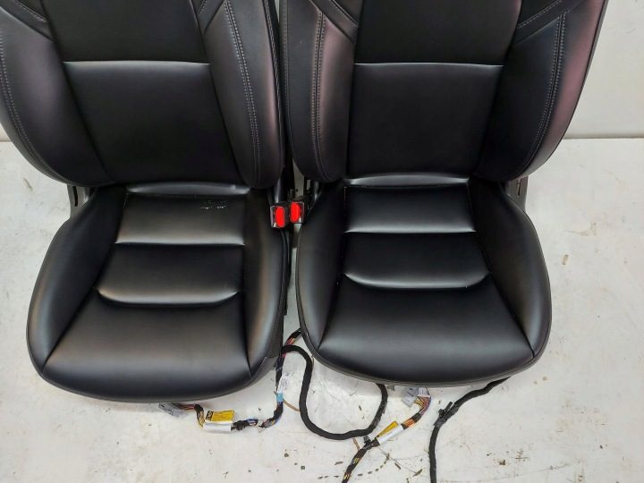 TESLA MODEL Y 2022 г. ДИВАНЫ СИДЕНЬЯ ПЕРЕДНИЕ ЗАДНИЕ КОМПЛ., фото 4