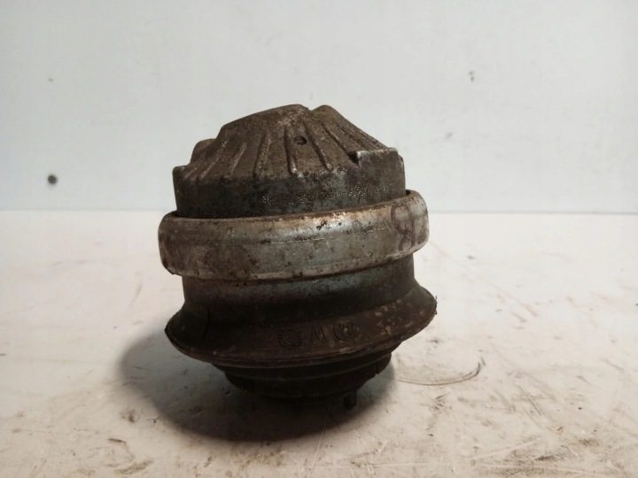 Подушка Двигателя Mercedes W220 2022403017, фото 1