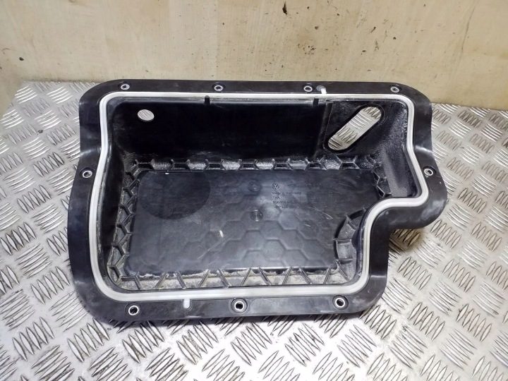 Audi A3 S3 8V крышка аккумулятора 5Q0915435D, фото 1