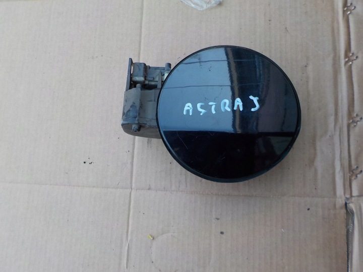 Лючок горловины бензобака привод Opel Astra J IV ХЭТЧБЕК 2010 г., фото 1