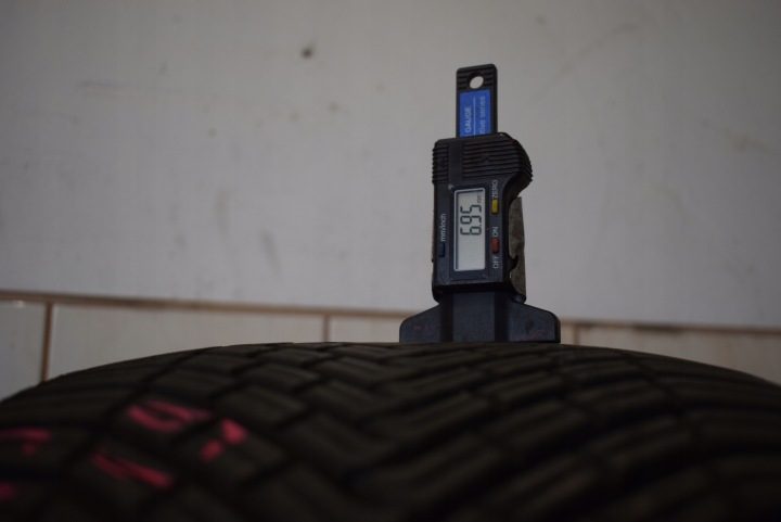 Шина всесезонная Continental AllSeasonContact 255/45R19 104 Y сцепление на снегу (3PMSF), защита диска, усилитель (XL), фото 4