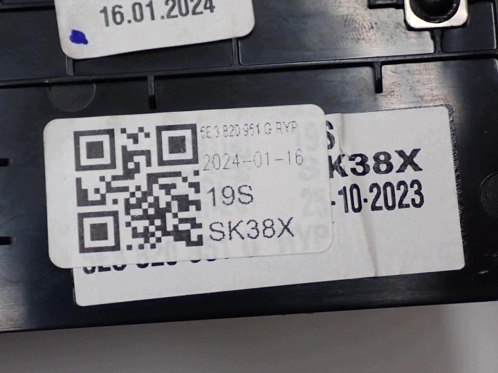 Дефлектор обдува средний европа оригинал Skoda Octavia IV 5E3 24 г., фото 6