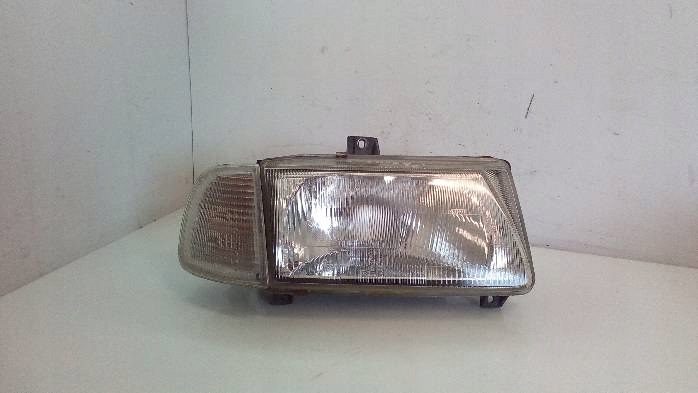 Фара правая с kierunkowskazem Seat CordobaI РЕСТАЙЛИНГ, фото 1