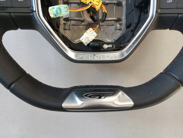 Руль Peugeot 5008 II GT, фото 4