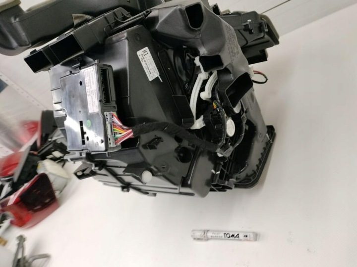 ОТОПИТЕЛЬ В СБОРЕ RENAULT KOLEOS II 2 2.0 DCI 17 г. 285257145R 272700945R, фото 5