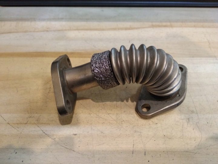 SEAT VW 1,9TDI ТРУБКА EGR 038131521F, фото 1