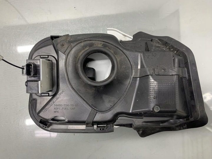 ЛЮЧОК ГОРЛОВИНЫ БЕНЗОБАКА КРЫШКА HONDA CIVIC XI 22 г. 74480-T24-T0-51, фото 4