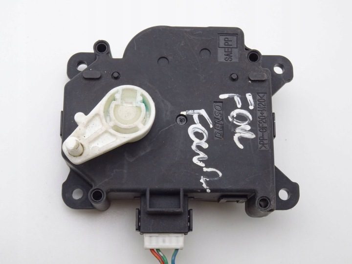 МОТОРЧИК ВЕНТИЛЯТОРА ПЕЧКИ SMART FORFOUR I AE0637008320 NR887, фото 3