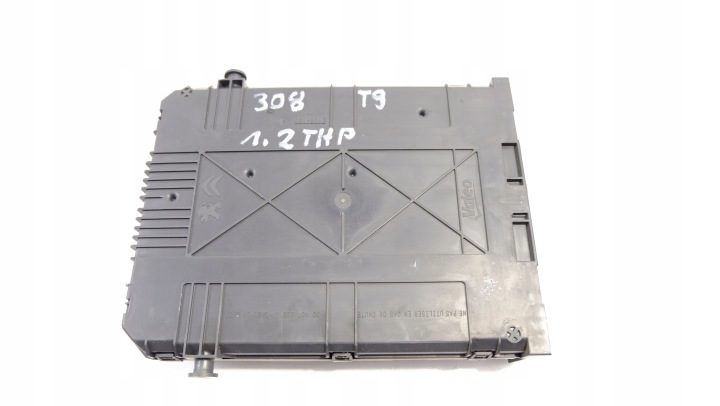 Peugeot 308 T9 1.2 THP блок предохранителей BSI 9807054180, фото 9