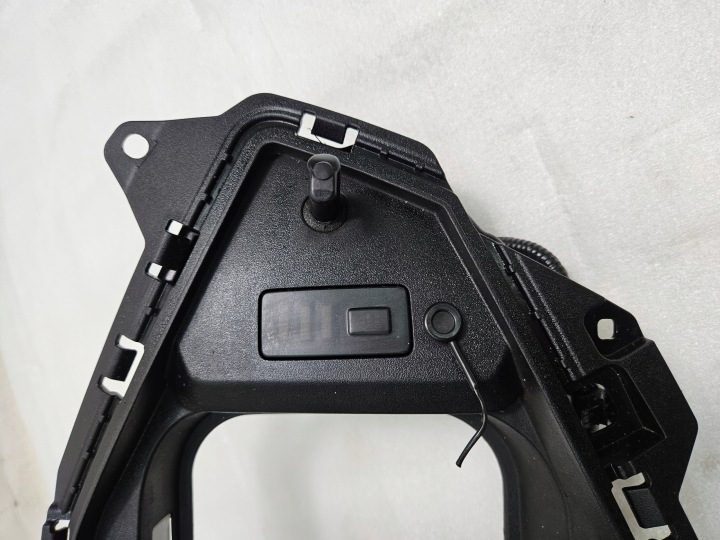Лючок гнезда зарядки Genesis G80 GV70 863C3JI000 2622C2622 863C8DS000, фото 10