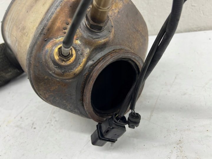 BMW F10 F11 DPF КАТАЛИЗАТОР 525D 3.0D 150 кВт 204 л.с. 7811430 8506888, фото 2