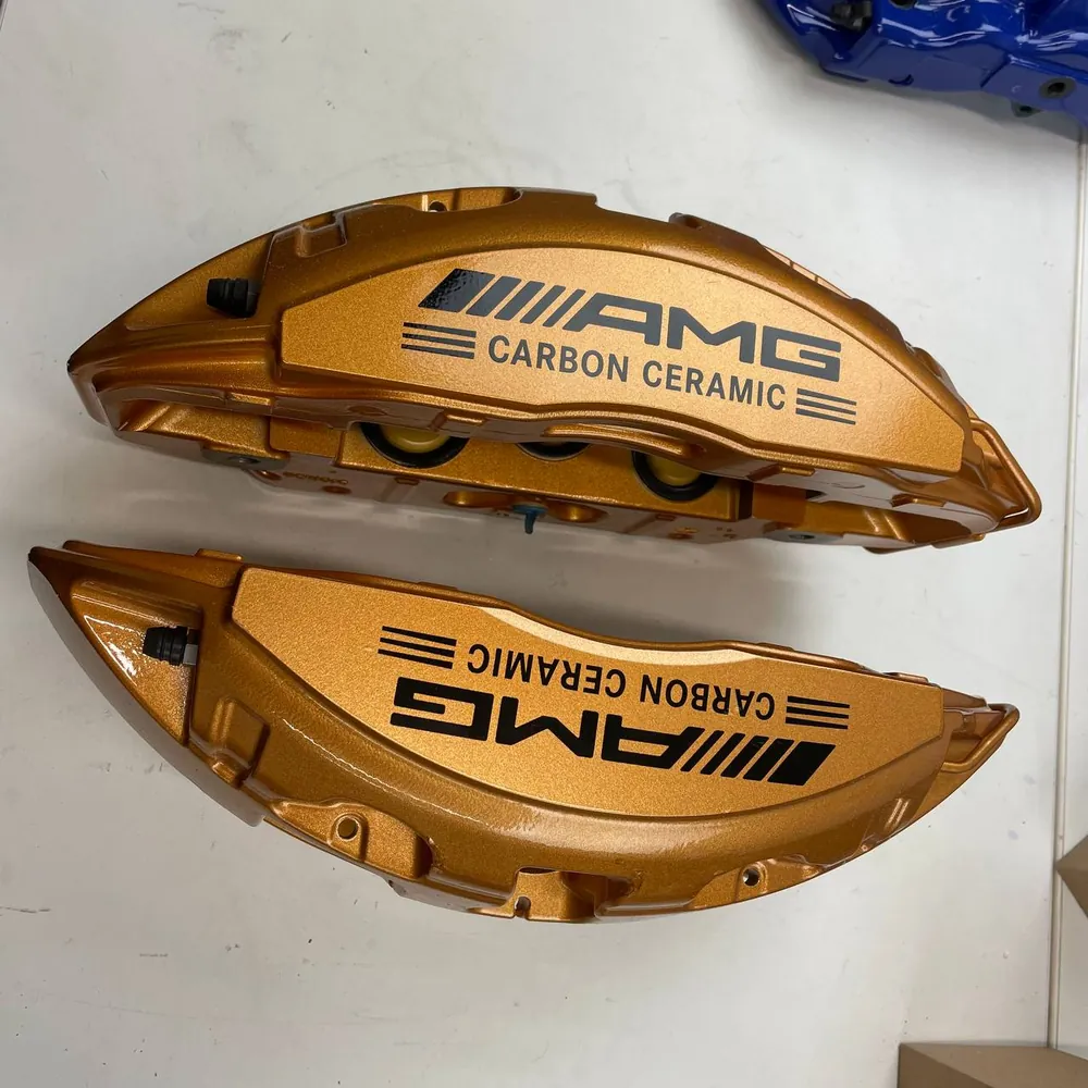 Тормозные суппорты AMG Carbon Ceramic — фото со склада перед отправкой